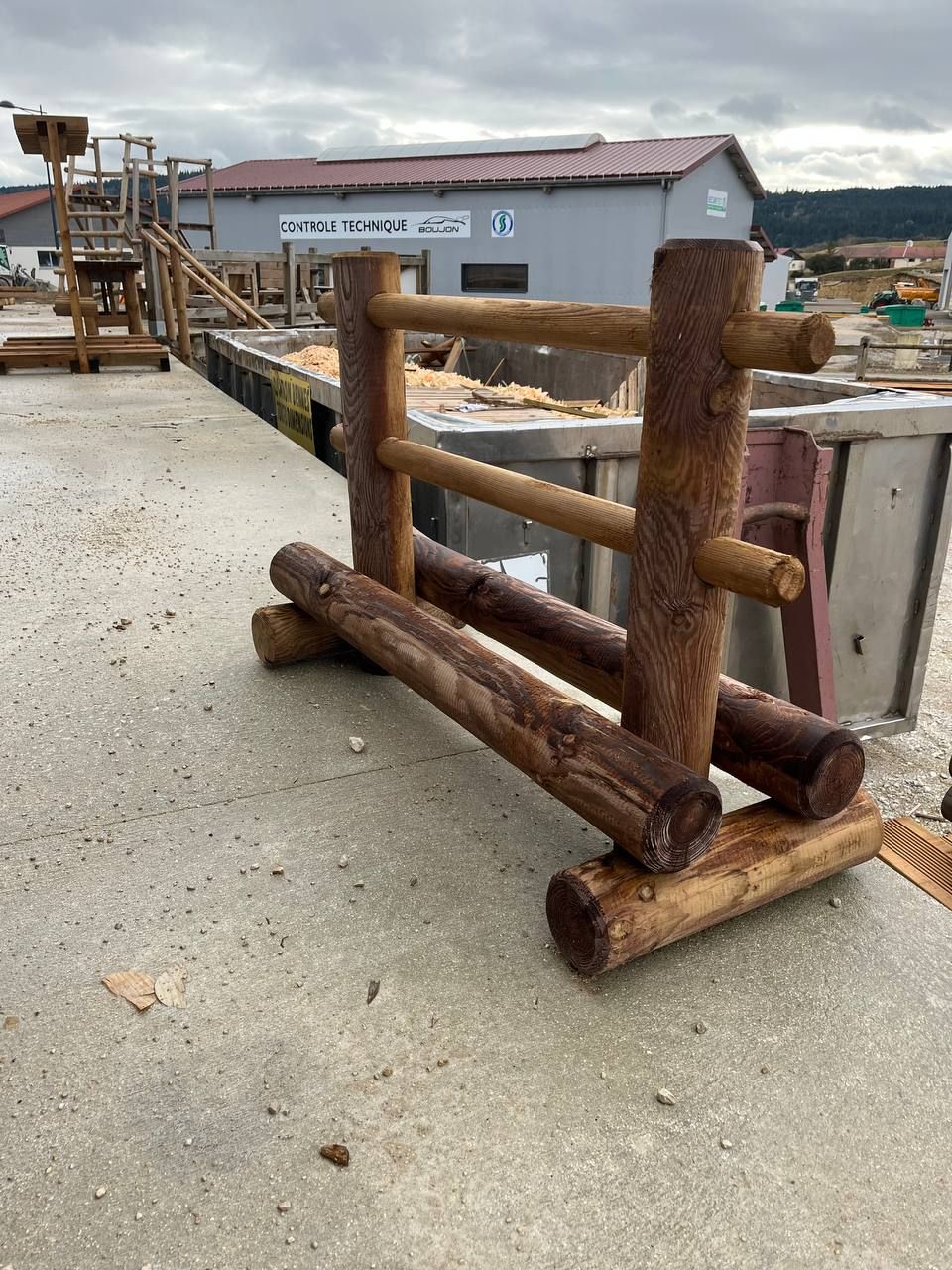Barrière amovible en bois, fabrication française SNMB — bois autoclave classe 4