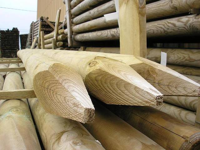 Piquets en bois : SNMB Menuiserie Bertin