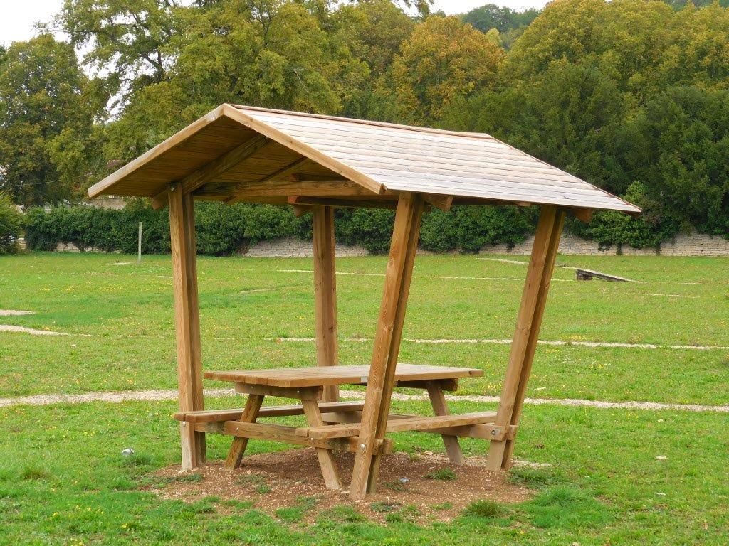 Table couverte — SNMB Menuiserie Bertin