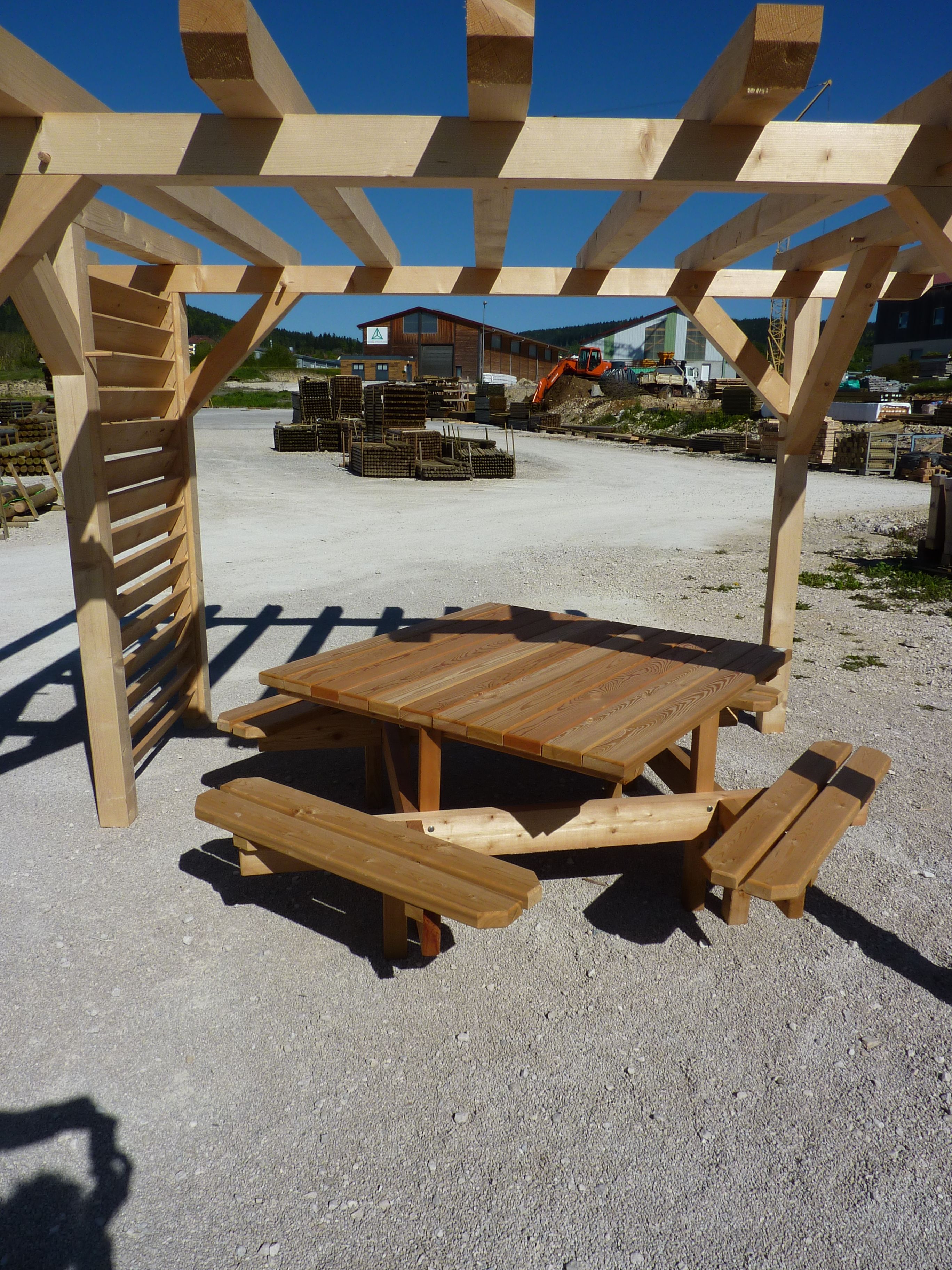 Ensemble bois extérieur 8 places — SNMB Menuiserie Bertin