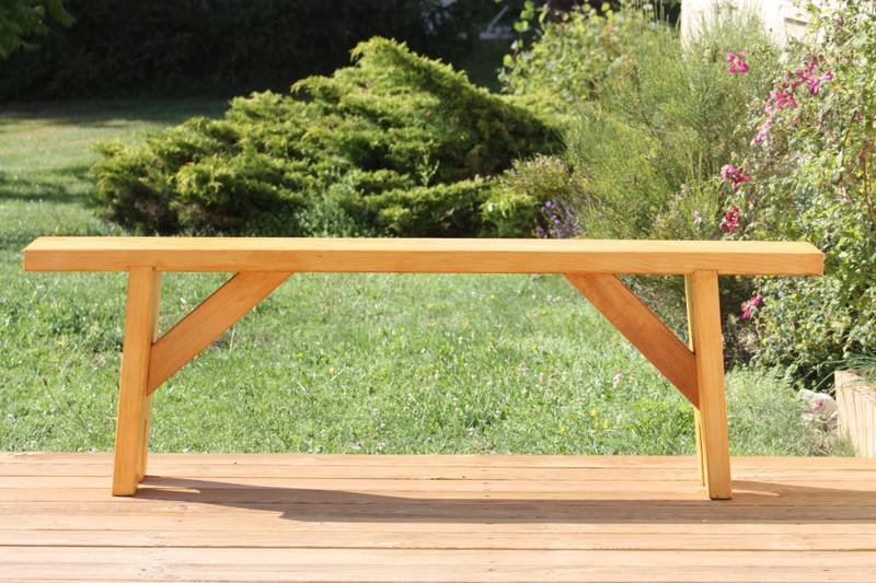 Banc dappoint en bois lasure — SNMB Menuiserie Bertin