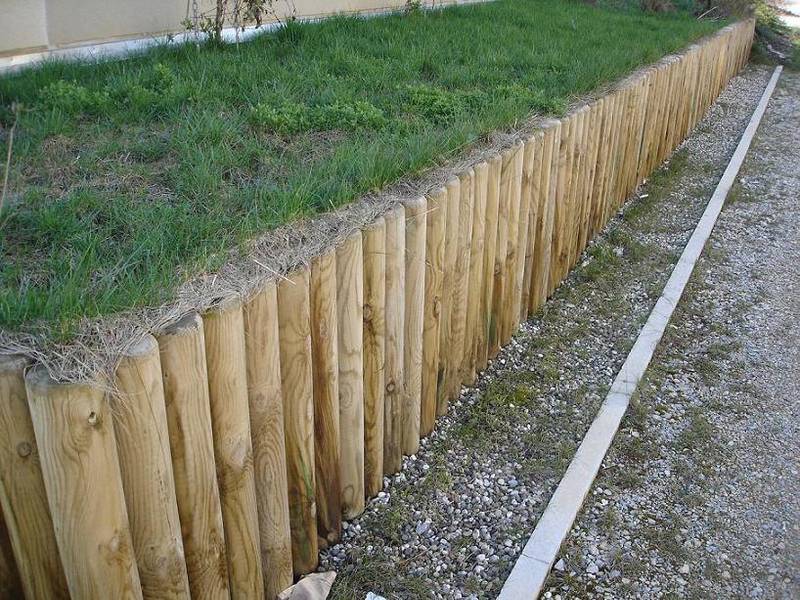 Bordure rondin cote a cote — SNMB Menuiserie Bertin