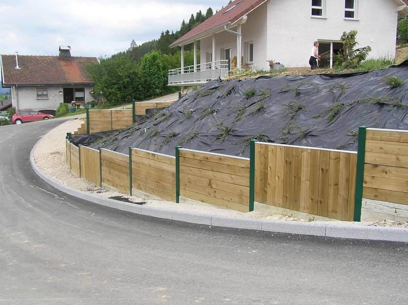 Retenue de talus fer et bois — SNMB Menuiserie Bertin