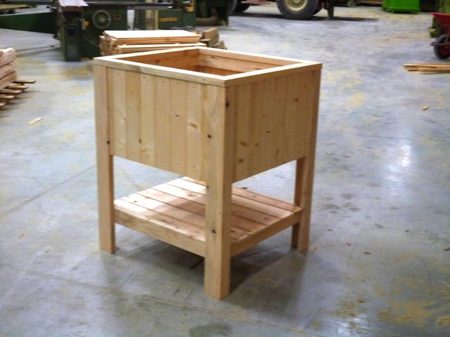 Jardinière eco logique bois 1mx1m — SNMB Menuiserie Bertin